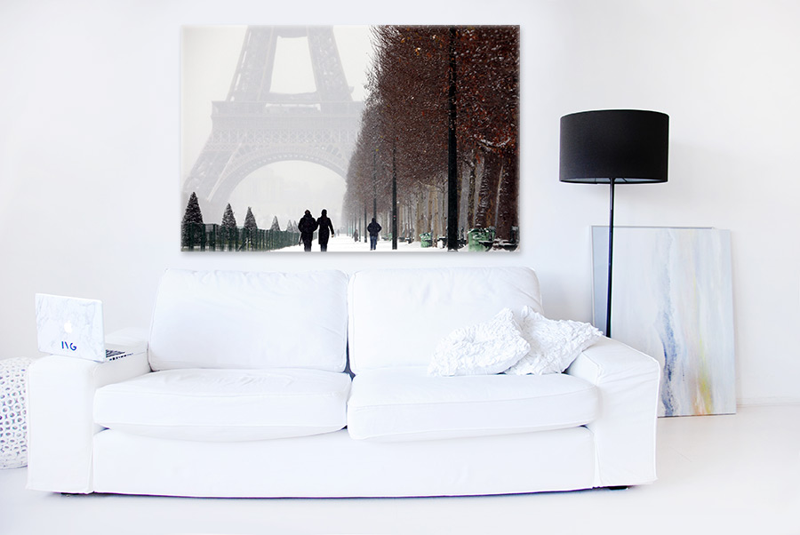 купить постер Париж зимой заснеженный светлый Эйфелева башня дымка